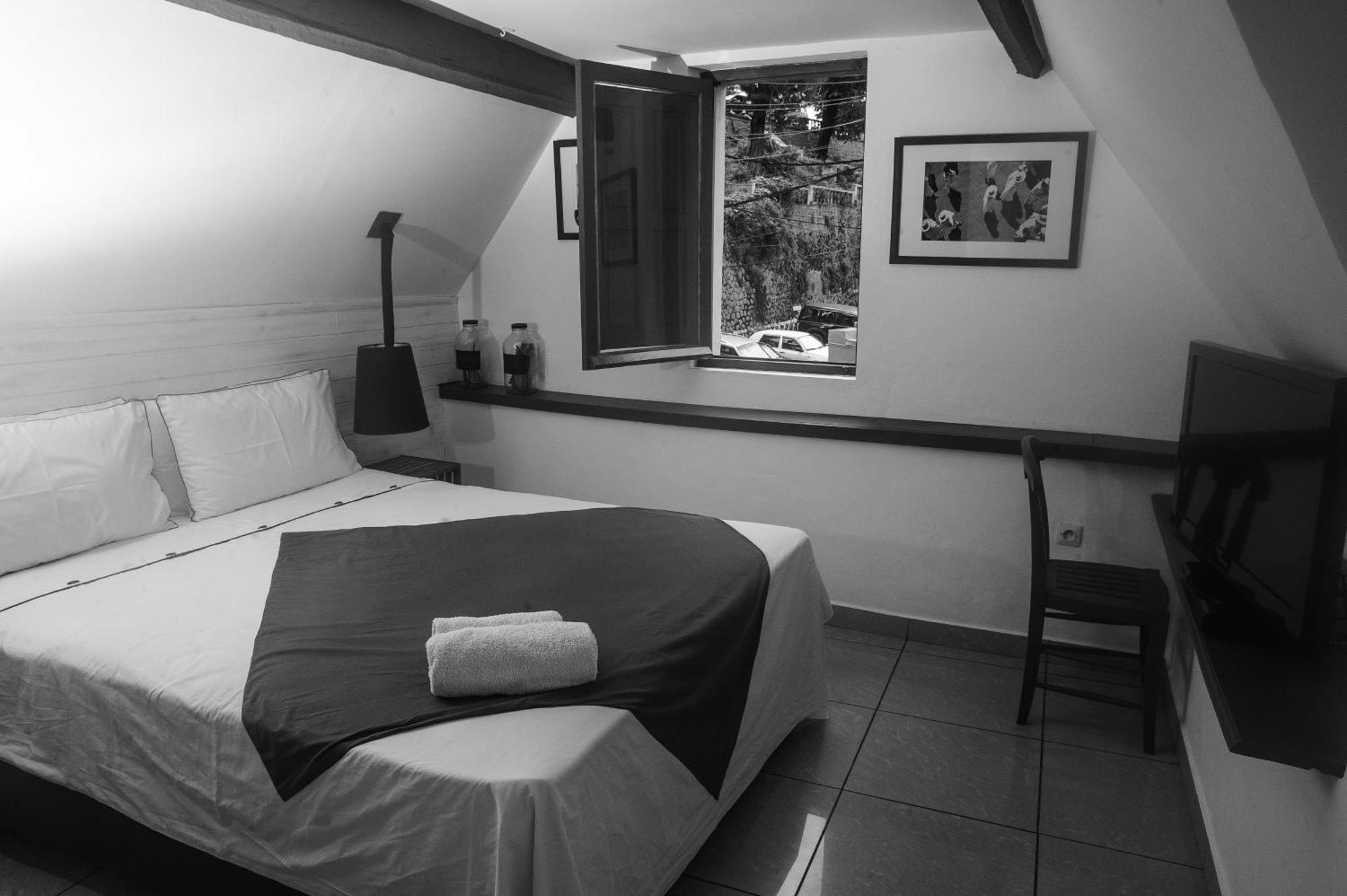 Hôtel Restaurant La Ribaudière Antananarivo Camera foto